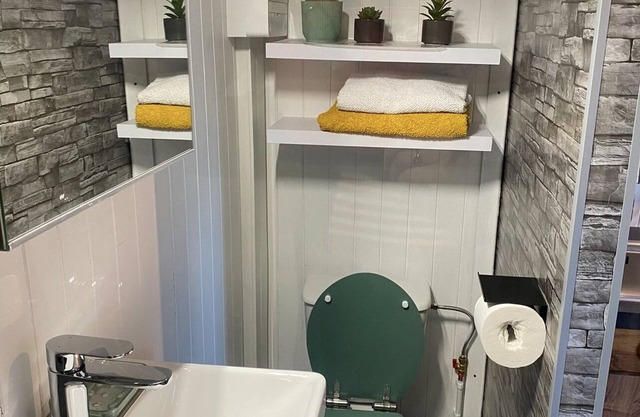Vacation Studio Room/free parking