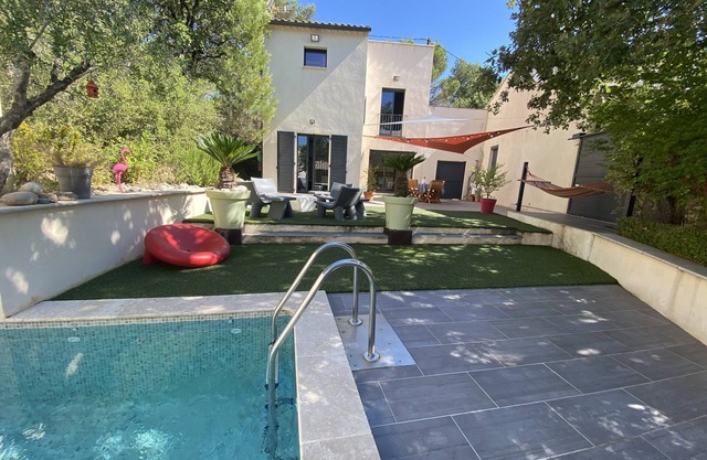 Vacation villa * Provence- Vaucluse all comfort, private heated pool