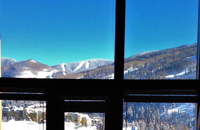 Vail Mountain Views, Modern 1 Bedroom Lofted Condo