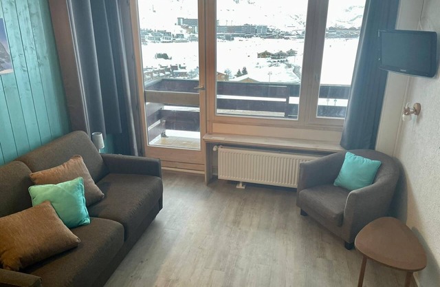 VAL CLARET, 27m2, 4 pers, quiet, close to the slopes, lake view, classification *