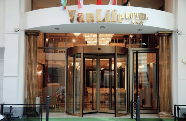 Van Life Hotel