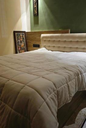 Vels Grand Inn