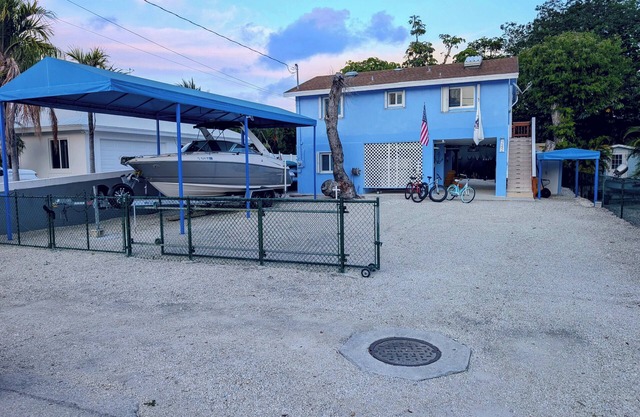 Very Nice 3 Bedroom Home With Large Lot! Built to entertain! Boat Ramp!