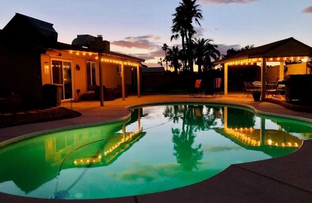 Very own Arizona retreat with private pool and putting green. Sleeps six
