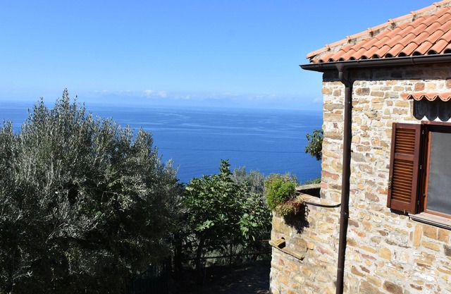 VERY PANORAMIC CILENTO COTTAGE