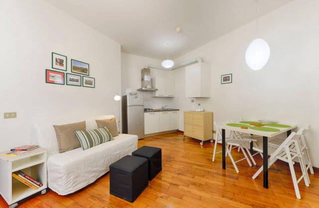 [Via Canalino] Nice studio|center|A/C