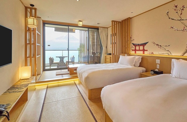 View of Mt Fuji Standard JapaneseWestern Room Openair bath and balcony included Room only/Minamitsuru-gun Yamanashi