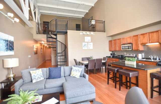 Views of Cedar Point! Steps from Put-in-Bay Ferry and Sandusky Marina