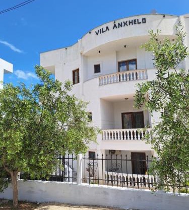 Vila Anxhelo