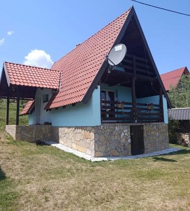 Vila Suza-Vikendice i apartmani Jezdić