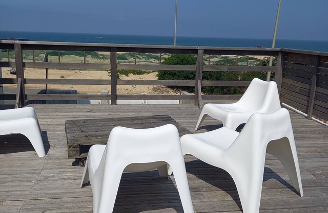 Villa à la plage à 20 m de l’océan avec vue imprenable
