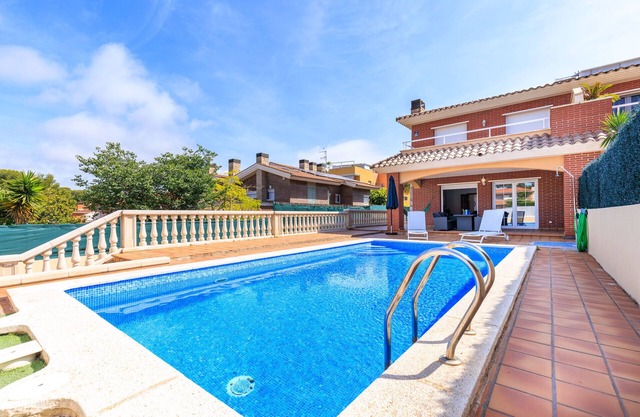 Villa 4 bedrooms with private pool Salou
