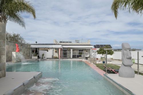 Villa Adán con piscina majestuosa