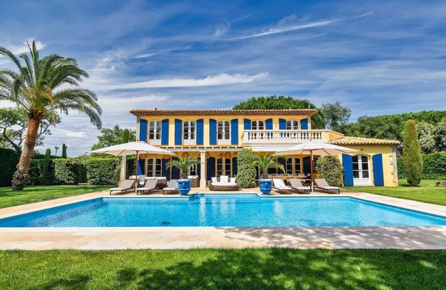Villa Agathe - walk to the beach