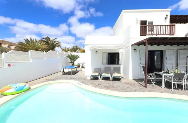 Villa Amalia in Matagorda with sea and beach views