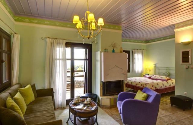 Villa Anthyllion in Lefokastro # apartment Krinos