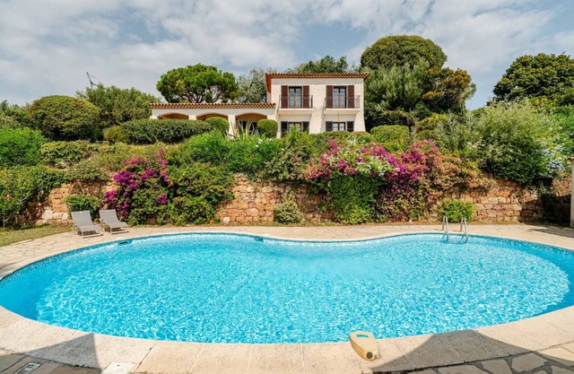 Villa Antibes, private pool, beautiful sea view