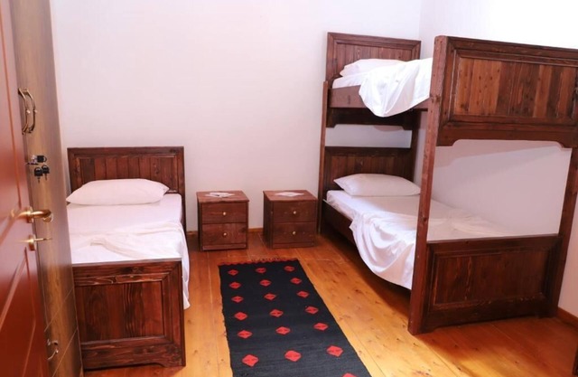Villa Athina: Three Bedrooms Villa in Berat Castle - Since 1741