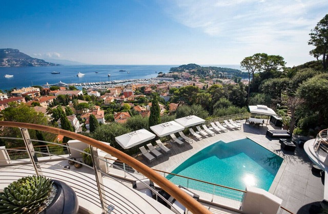 Villa Avalon