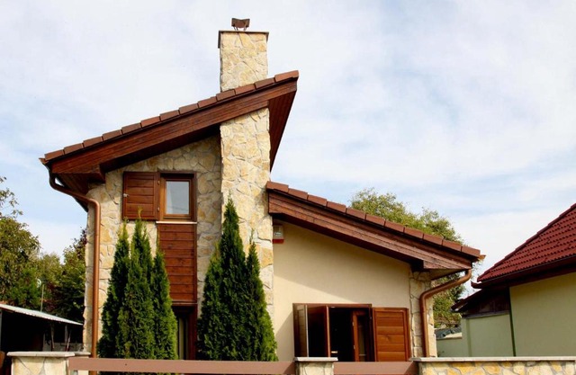 VILLA BARRACA