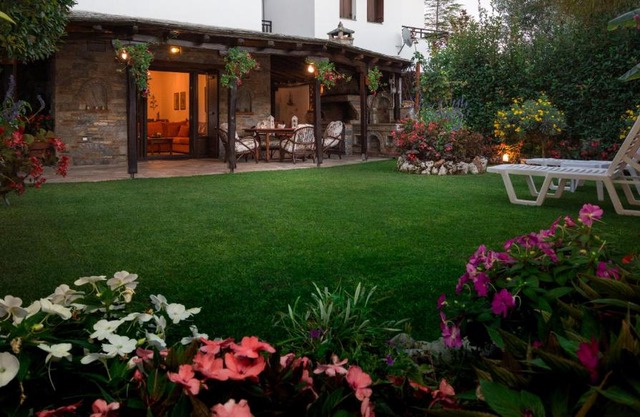 Villa Begonia by the sea