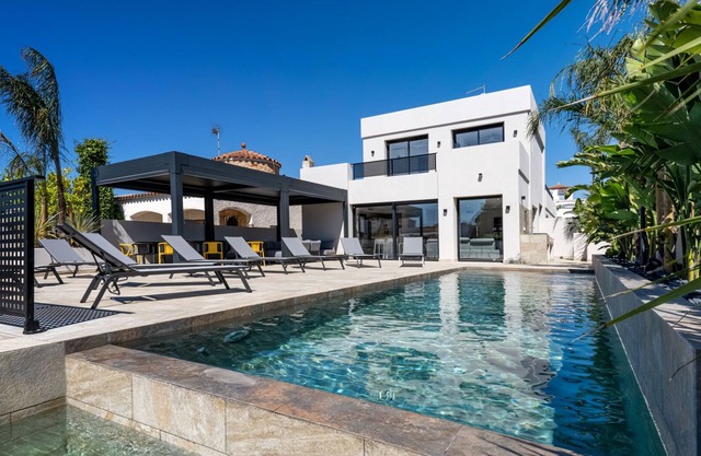 VILLA CAP SUN EMPURIABRAVA