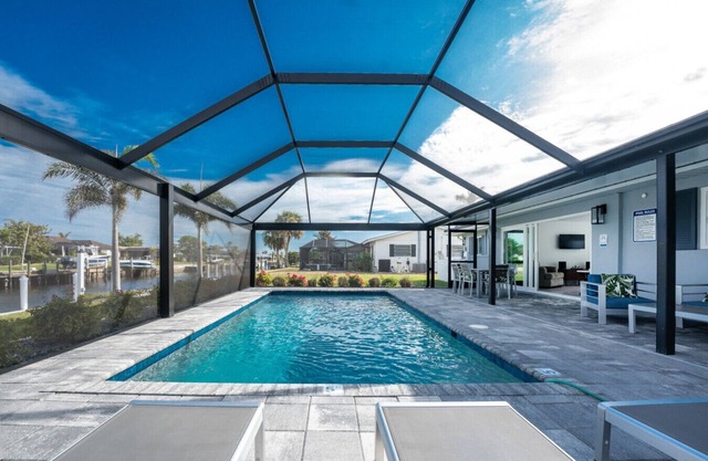 Villa Capri | Waterfront Luxury Retreat Heated Saltwater Pool Dock