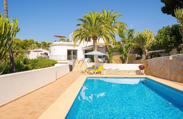 Villa "Casa Delfin" with Pool, Garden & Wi-Fi