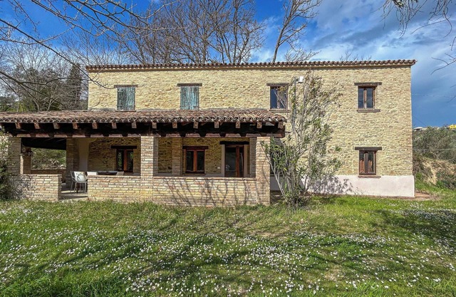 Villa 'Casale Mauri' with Sea View, Private Terrace and Wi-Fi