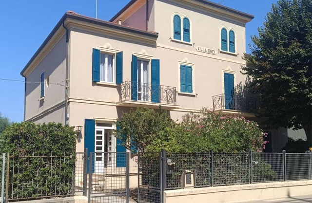 Villa con accesso privato alla spiaggia - Villa Aurora