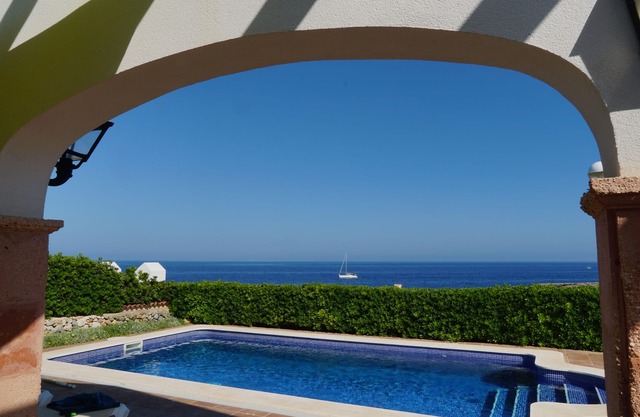 VILLA CON IMPRESIONANTES VISTAS AL MAR