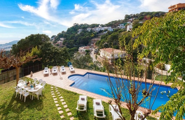 Villa 'Costacabana - Marysol' with Sea View, Private Pool and Wi-Fi