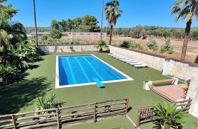 Villa 'Dany with Pool' with Private Pool, Wi-Fi and Air Conditioning