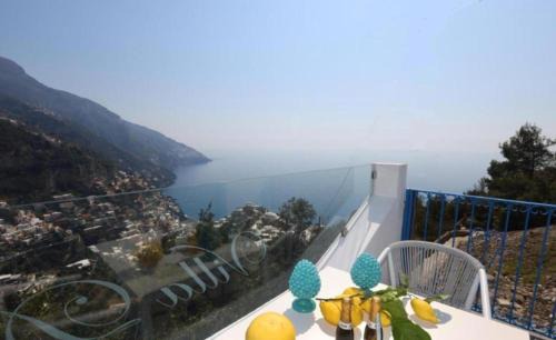 Villa Dei SRLS in Positano - Camere