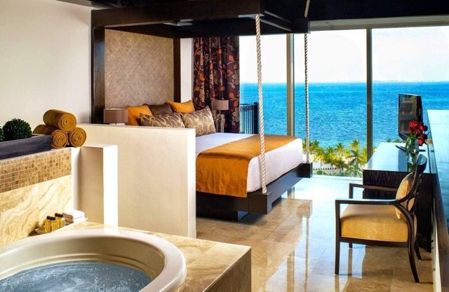 Villa Del Palmar Cancun 5 Star Beach Resort !