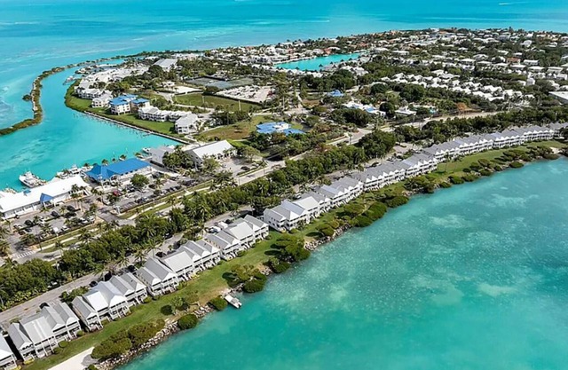 Villa del Sol - Sunset Views, Kayaks, 2/2.5 - Slip Available/Ramp/Free Pkg