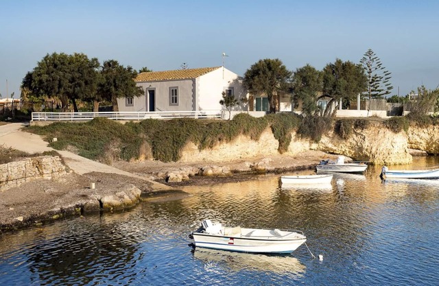 Villa Di Marza - Four Bedroom Villa, Sleeps 8
