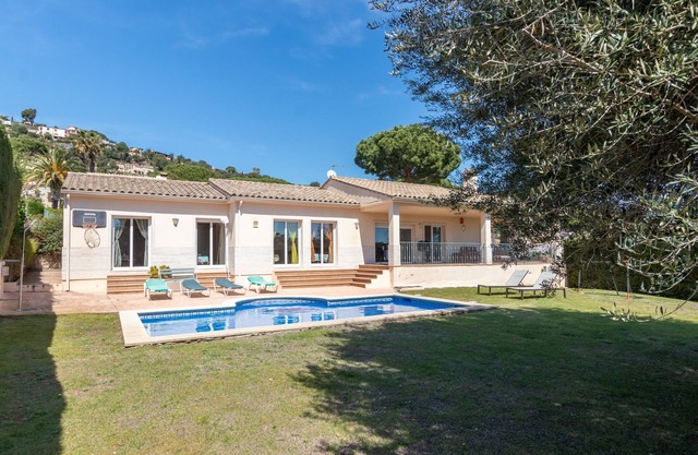 Villa "Elodia" with Garden, Terrace, Pool & Wi-Fi
