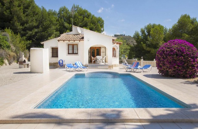 Villa Empedrola