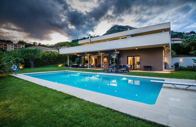 Villa Epure - Contemporary elegance in the heart of beautiful Vence