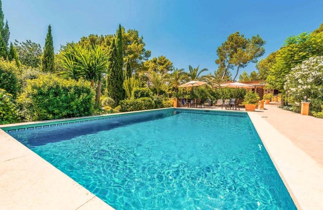 Villa Es Refugi, 6 people, BBQ, private pool, Pollensa.
