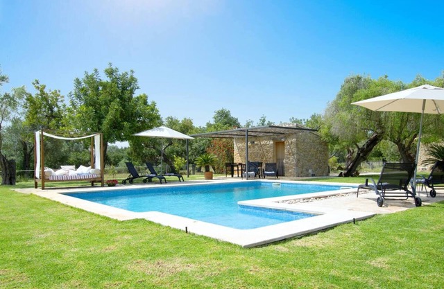 Villa 'Es Sequer De Binibona' with Mountain View, Private Pool and Wi-Fi