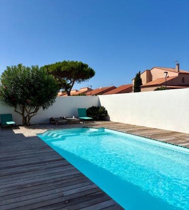 Villa familiale, piscine à 100 m de la plage - 8ALBAU26