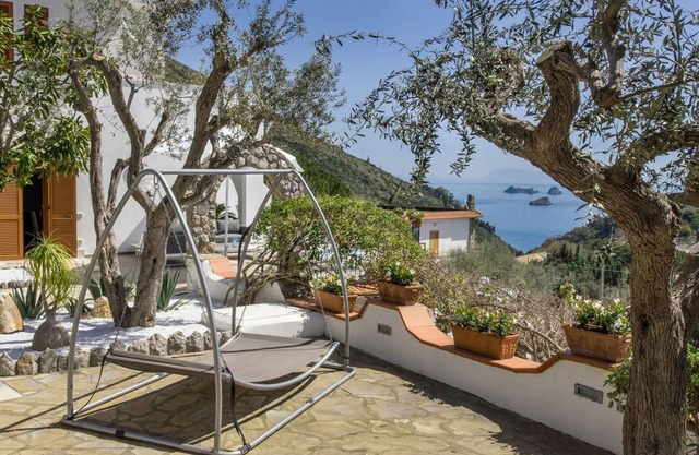 Villa Farfalla 10 - Four Bedroom Villa, Sleeps 10