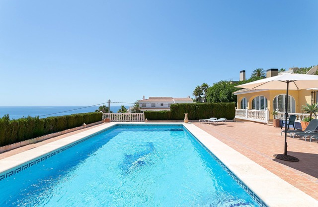 Villa Filip with Fantastic Sea View, Pool & Wi-Fi