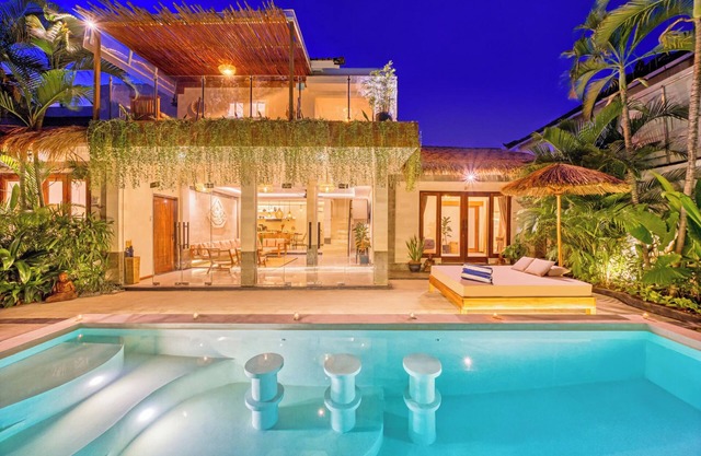 Villa Florence - 3BDR luxury, pool, near beach