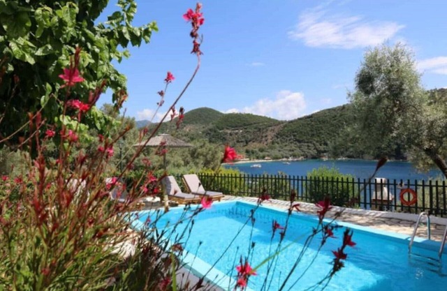 Villa Flisvos