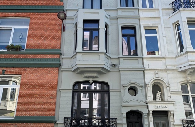 Villa Francine met Sauna Dichtbij het Strand