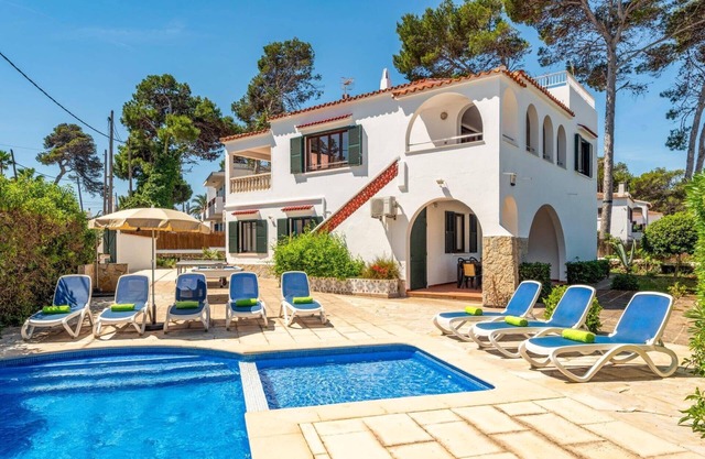 Villa Gatzara by Villa Plus