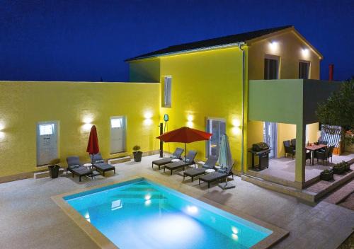 Villa Gaby with Heated Pool